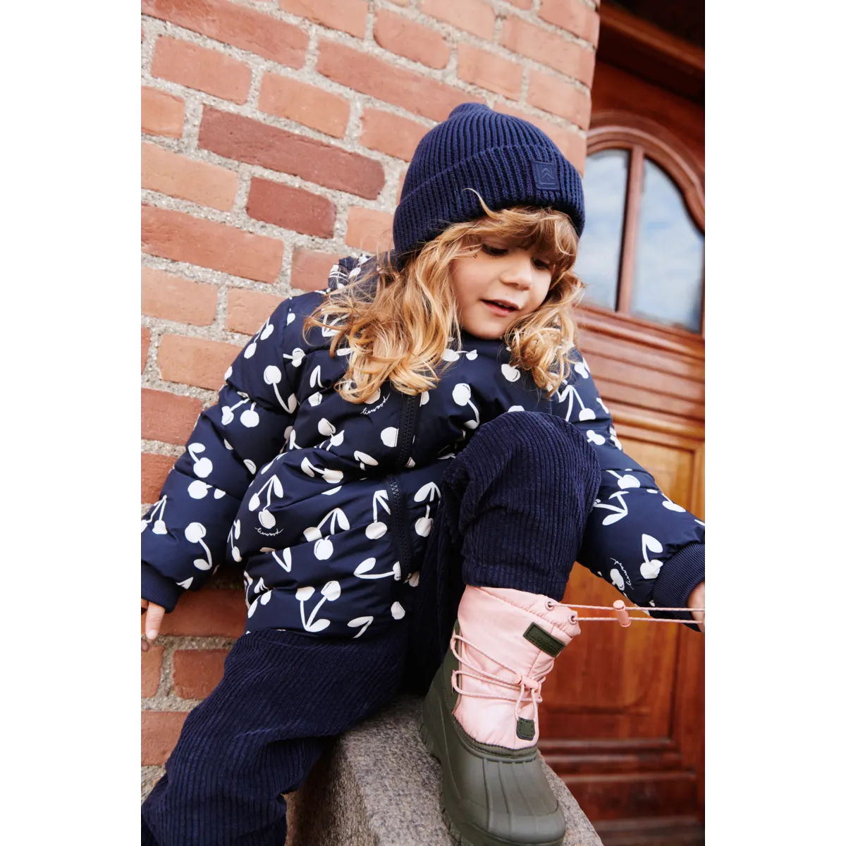 Liewood Daunenjacke "Anemone" mit Kirschen-Print
